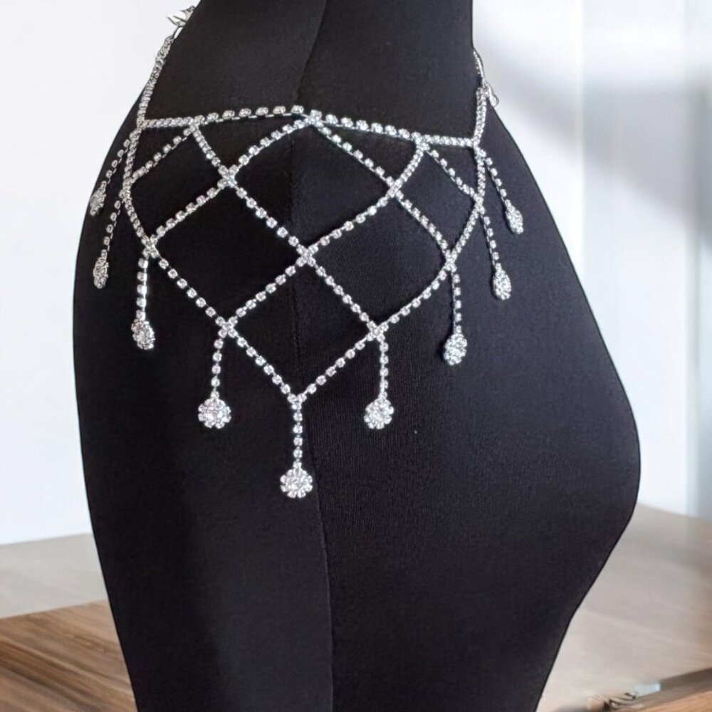 Luxury Mesh Rhinestone Shoulder Chain - Picture 2 of 7